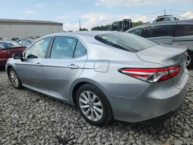 Серый Тойота Камри, объемом двигателя 0 л и пробегом 69 тыс. км за 4100 $, фото 1 на Automoto.ua