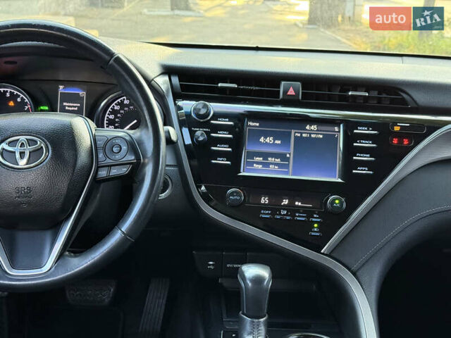 Сірий Тойота Камрі, об'ємом двигуна 2.49 л та пробігом 144 тис. км за 18200 $, фото 26 на Automoto.ua