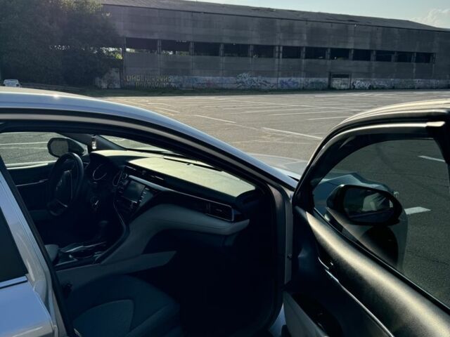 Сірий Тойота Камрі, об'ємом двигуна 2.5 л та пробігом 106 тис. км за 14899 $, фото 3 на Automoto.ua