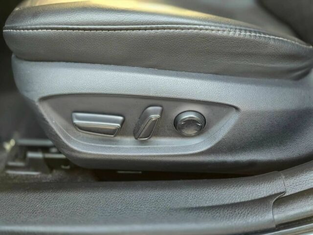 Серый Тойота Камри, объемом двигателя 3.5 л и пробегом 36 тыс. км за 11600 $, фото 6 на Automoto.ua