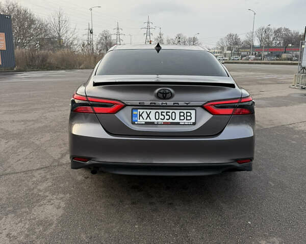Сірий Тойота Камрі, об'ємом двигуна 2.5 л та пробігом 150 тис. км за 22900 $, фото 9 на Automoto.ua