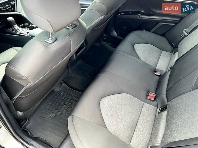 Сірий Тойота Камрі, об'ємом двигуна 2.49 л та пробігом 183 тис. км за 21400 $, фото 41 на Automoto.ua