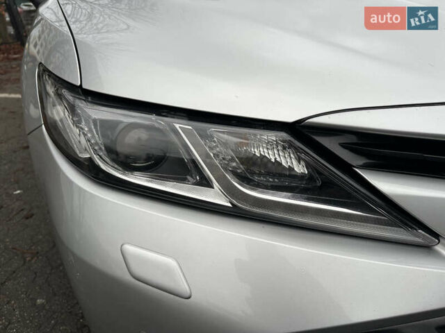 Сірий Тойота Камрі, об'ємом двигуна 2.49 л та пробігом 67 тис. км за 23000 $, фото 104 на Automoto.ua