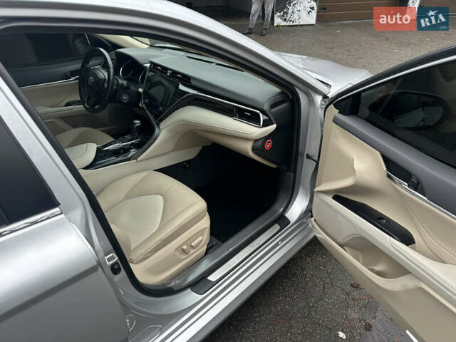 Сірий Тойота Камрі, об'ємом двигуна 2.49 л та пробігом 67 тис. км за 23000 $, фото 62 на Automoto.ua