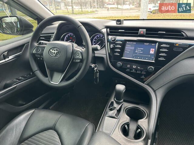 Сірий Тойота Камрі, об'ємом двигуна 2.5 л та пробігом 160 тис. км за 18400 $, фото 9 на Automoto.ua