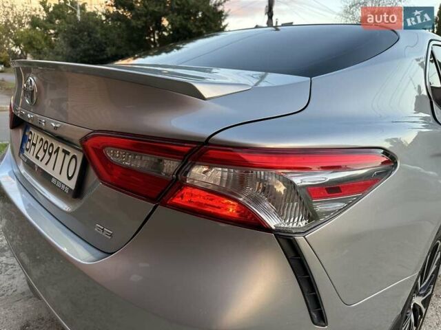Серый Тойота Камри, объемом двигателя 2.49 л и пробегом 78 тыс. км за 18500 $, фото 24 на Automoto.ua