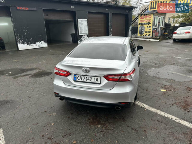 Сірий Тойота Камрі, об'ємом двигуна 2.49 л та пробігом 67 тис. км за 23000 $, фото 20 на Automoto.ua