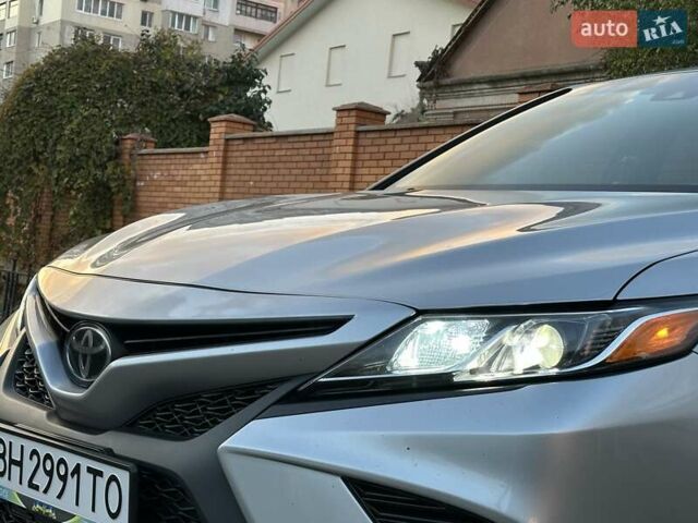 Серый Тойота Камри, объемом двигателя 2.49 л и пробегом 78 тыс. км за 18500 $, фото 7 на Automoto.ua