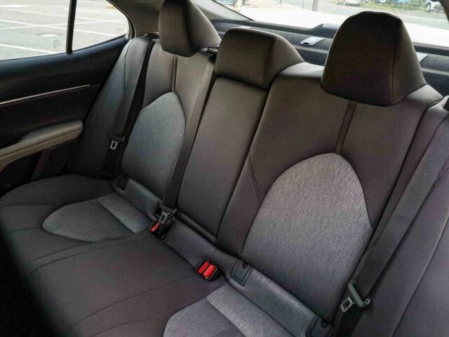 Сірий Тойота Камрі, об'ємом двигуна 2.5 л та пробігом 49 тис. км за 14000 $, фото 11 на Automoto.ua