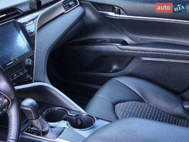 Серый Тойота Камри, объемом двигателя 2.5 л и пробегом 105 тыс. км за 19500 $, фото 24 на Automoto.ua