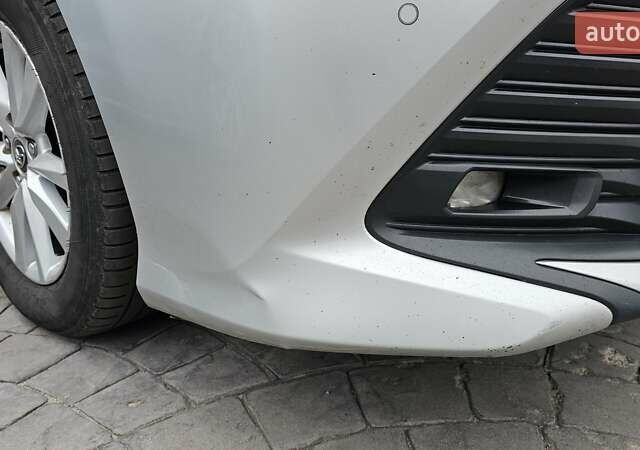 Серый Тойота Камри, объемом двигателя 2.49 л и пробегом 238 тыс. км за 20000 $, фото 10 на Automoto.ua