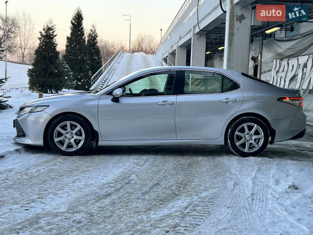 Сірий Тойота Камрі, об'ємом двигуна 2.49 л та пробігом 206 тис. км за 17300 $, фото 10 на Automoto.ua