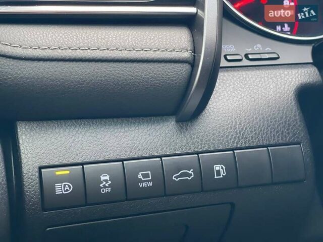 Тойота Камри 2018 в Киеве на Automoto.ua Серый Тойота Камри, объемом двигателя 3.46 л и пробегом 146 тыс. км за 23500 $, фото 19 на Automoto.ua