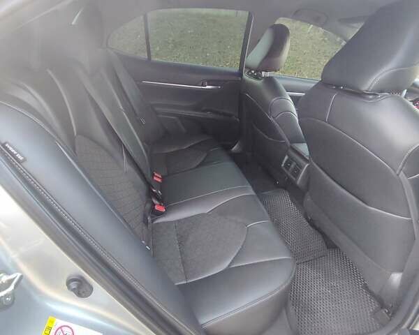 Серый Тойота Камри, объемом двигателя 2.49 л и пробегом 128 тыс. км за 19500 $, фото 10 на Automoto.ua