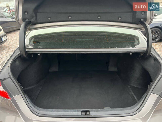 Серый Тойота Камри, объемом двигателя 2.5 л и пробегом 185 тыс. км за 21500 $, фото 9 на Automoto.ua