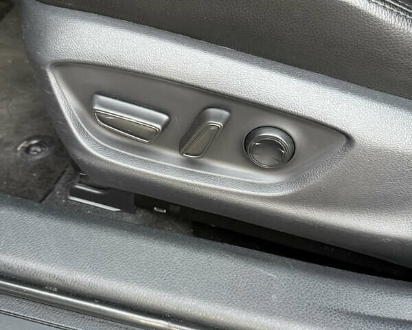 Сірий Тойота Камрі, об'ємом двигуна 2.5 л та пробігом 150 тис. км за 22900 $, фото 25 на Automoto.ua