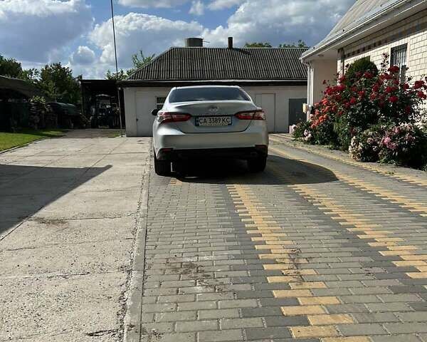 Серый Тойота Камри, объемом двигателя 2.49 л и пробегом 80 тыс. км за 22800 $, фото 21 на Automoto.ua