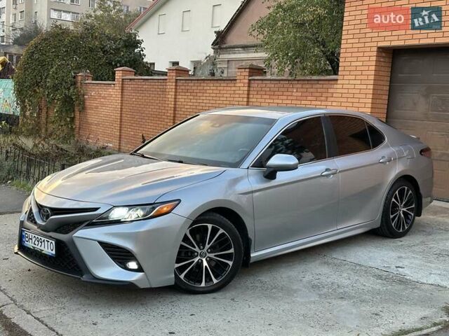 Серый Тойота Камри, объемом двигателя 2.49 л и пробегом 78 тыс. км за 18500 $, фото 10 на Automoto.ua
