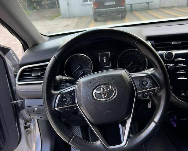 Серый Тойота Камри, объемом двигателя 2.49 л и пробегом 80 тыс. км за 22800 $, фото 20 на Automoto.ua