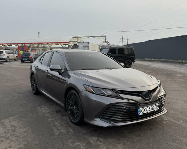 Сірий Тойота Камрі, об'ємом двигуна 2.5 л та пробігом 150 тис. км за 22900 $, фото 15 на Automoto.ua