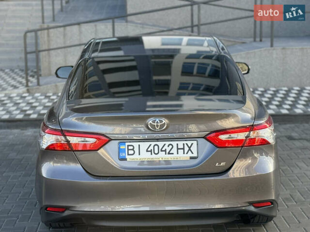 Серый Тойота Камри, объемом двигателя 2.5 л и пробегом 80 тыс. км за 17700 $, фото 14 на Automoto.ua