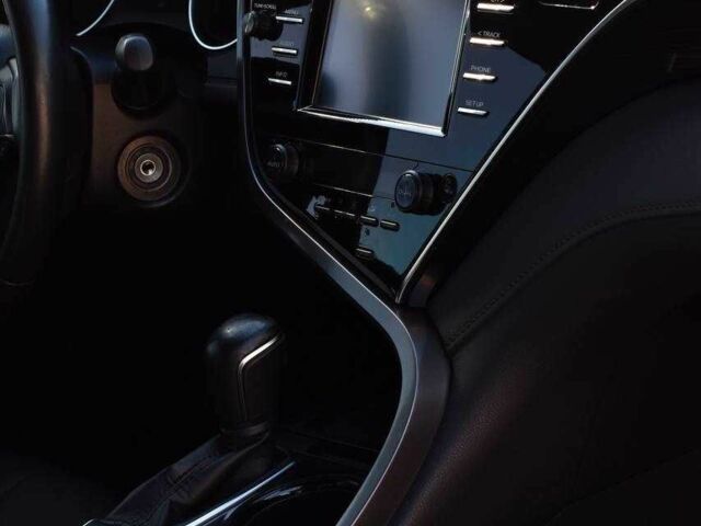 Серый Тойота Камри, объемом двигателя 2.5 л и пробегом 91 тыс. км за 22750 $, фото 12 на Automoto.ua