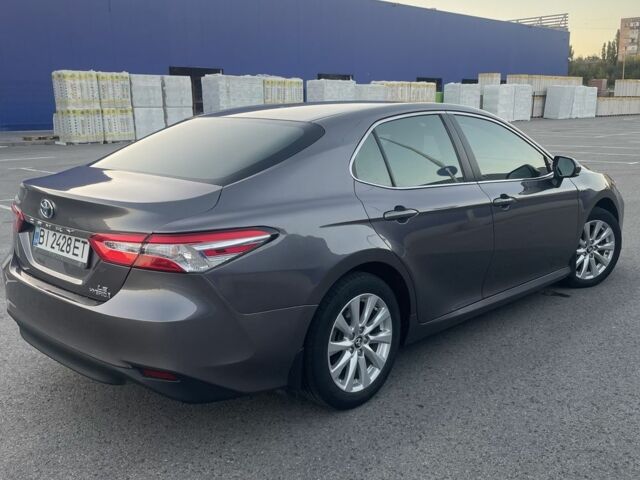 Серый Тойота Камри, объемом двигателя 2.5 л и пробегом 181 тыс. км за 20500 $, фото 8 на Automoto.ua