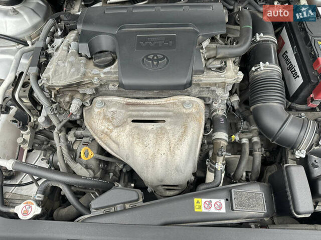 Сірий Тойота Камрі, об'ємом двигуна 2.49 л та пробігом 67 тис. км за 23000 $, фото 101 на Automoto.ua