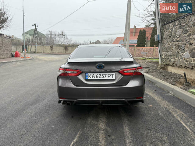 Серый Тойота Камри, объемом двигателя 2.49 л и пробегом 95 тыс. км за 23000 $, фото 5 на Automoto.ua