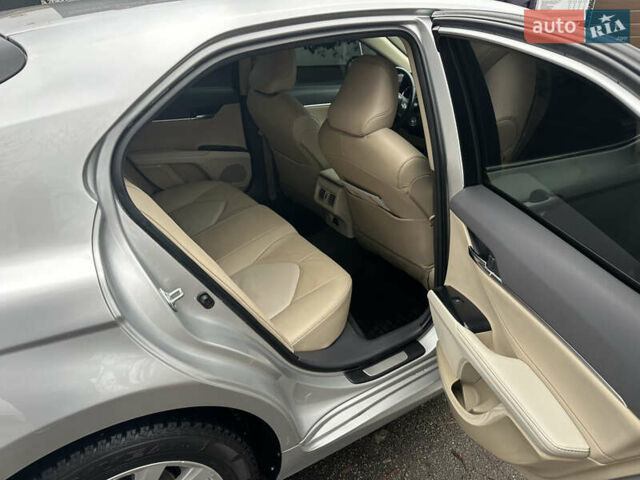 Сірий Тойота Камрі, об'ємом двигуна 2.49 л та пробігом 67 тис. км за 23000 $, фото 69 на Automoto.ua