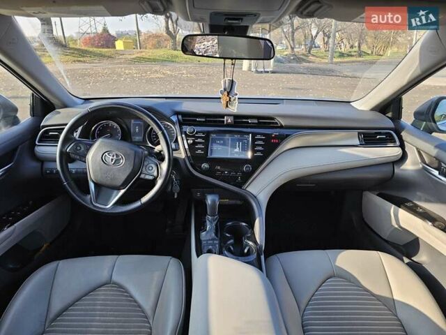 Сірий Тойота Камрі, об'ємом двигуна 2.49 л та пробігом 49 тис. км за 26100 $, фото 10 на Automoto.ua