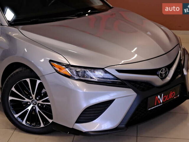 Тойота Камри 2019 в Одессе на Automoto.ua Серый Тойота Камри, объемом двигателя 2.5 л и пробегом 47 тыс. км за 18900 $, фото 6 на Automoto.ua