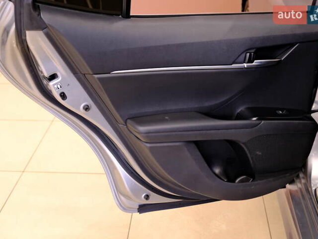 Тойота Камри 2019 в Одессе на Automoto.ua Серый Тойота Камри, объемом двигателя 2.5 л и пробегом 47 тыс. км за 18900 $, фото 32 на Automoto.ua