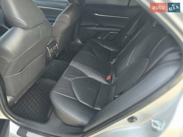 Сірий Тойота Камрі, об'ємом двигуна 2.49 л та пробігом 170 тис. км за 21900 $, фото 28 на Automoto.ua