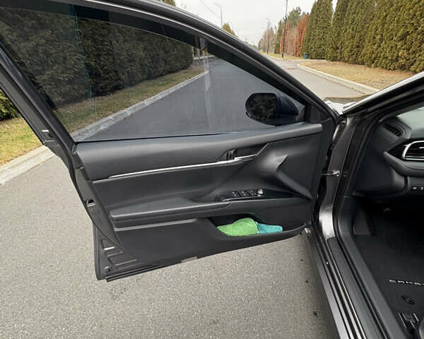 Сірий Тойота Камрі, об'ємом двигуна 2.49 л та пробігом 74 тис. км за 23200 $, фото 7 на Automoto.ua
