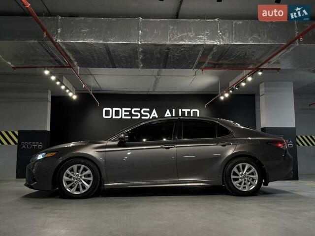 Сірий Тойота Камрі, об'ємом двигуна 2.49 л та пробігом 58 тис. км за 18800 $, фото 6 на Automoto.ua