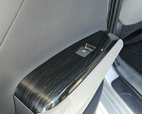 Сірий Тойота Камрі, об'ємом двигуна 2.49 л та пробігом 49 тис. км за 26100 $, фото 19 на Automoto.ua