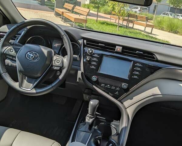 Серый Тойота Камри, объемом двигателя 2.49 л и пробегом 27 тыс. км за 26999 $, фото 78 на Automoto.ua