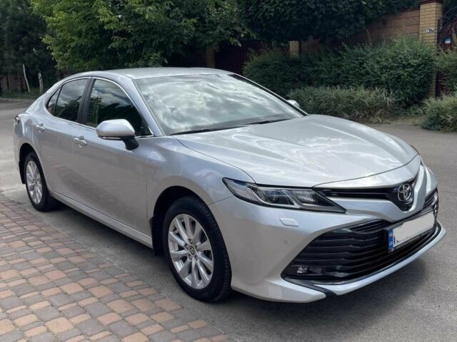 Серый Тойота Камри, объемом двигателя 2.49 л и пробегом 93 тыс. км за 21700 $, фото 1 на Automoto.ua