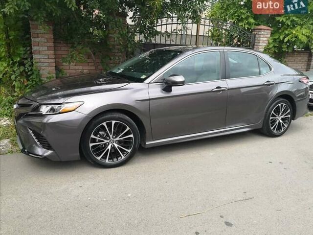 Серый Тойота Камри, объемом двигателя 2.49 л и пробегом 27 тыс. км за 26999 $, фото 11 на Automoto.ua