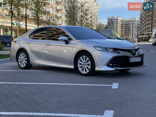 Сірий Тойота Камрі, об'ємом двигуна 2.49 л та пробігом 170 тис. км за 20500 $, фото 3 на Automoto.ua