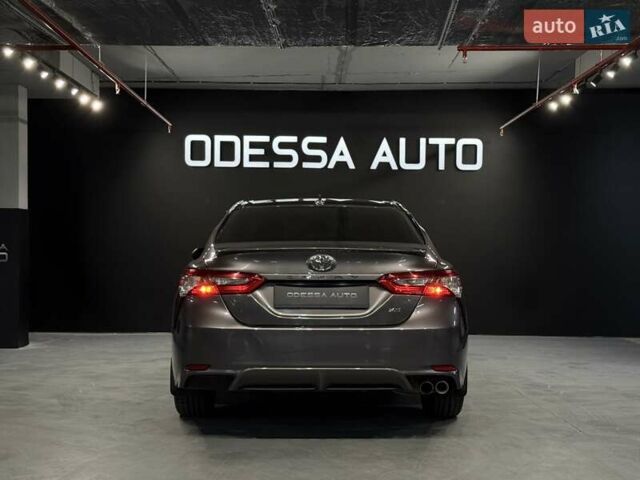 Сірий Тойота Камрі, об'ємом двигуна 2.49 л та пробігом 58 тис. км за 18800 $, фото 13 на Automoto.ua