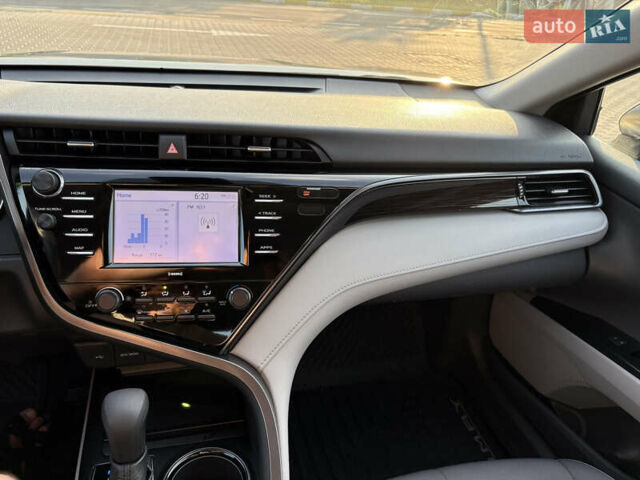 Серый Тойота Камри, объемом двигателя 2.49 л и пробегом 44 тыс. км за 22499 $, фото 70 на Automoto.ua