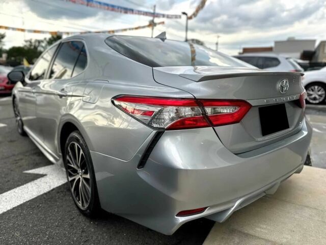 Сірий Тойота Камрі, об'ємом двигуна 2.5 л та пробігом 63 тис. км за 13000 $, фото 5 на Automoto.ua