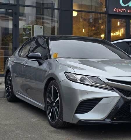 Серый Тойота Камри, объемом двигателя 3.5 л и пробегом 171 тыс. км за 22999 $, фото 53 на Automoto.ua