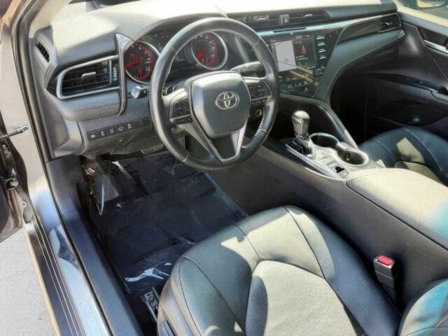 Тойота Камри 2019 в Хмельницком на Automoto.ua Серый Тойота Камри, объемом двигателя 3.5 л и пробегом 41 тыс. км за 14200 $, фото 6 на Automoto.ua