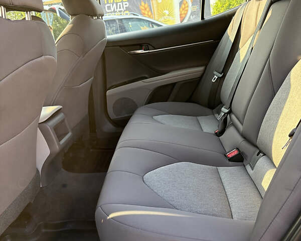 Серый Тойота Камри, объемом двигателя 2.49 л и пробегом 44 тыс. км за 22499 $, фото 55 на Automoto.ua