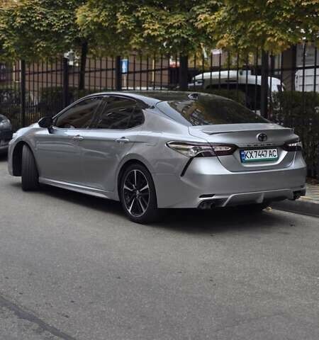 Серый Тойота Камри, объемом двигателя 3.5 л и пробегом 171 тыс. км за 22999 $, фото 7 на Automoto.ua