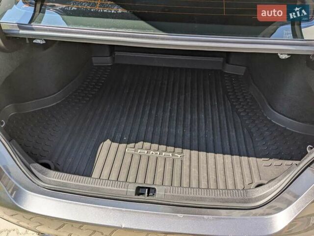 Серый Тойота Камри, объемом двигателя 2.49 л и пробегом 27 тыс. км за 26999 $, фото 65 на Automoto.ua