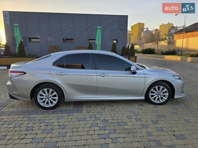 Сірий Тойота Камрі, об'ємом двигуна 2.49 л та пробігом 170 тис. км за 21900 $, фото 9 на Automoto.ua